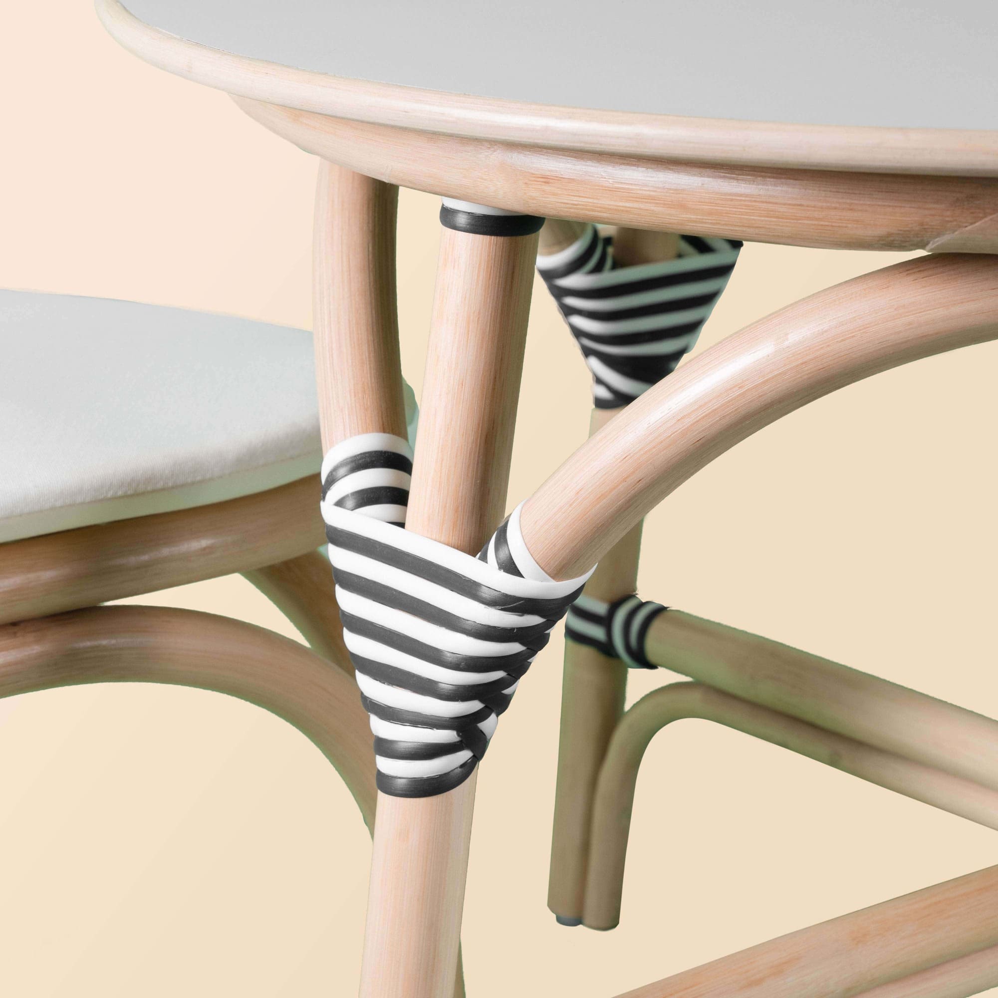 Close-up of the detail of the Aulia Kids Table by MOMIJI.