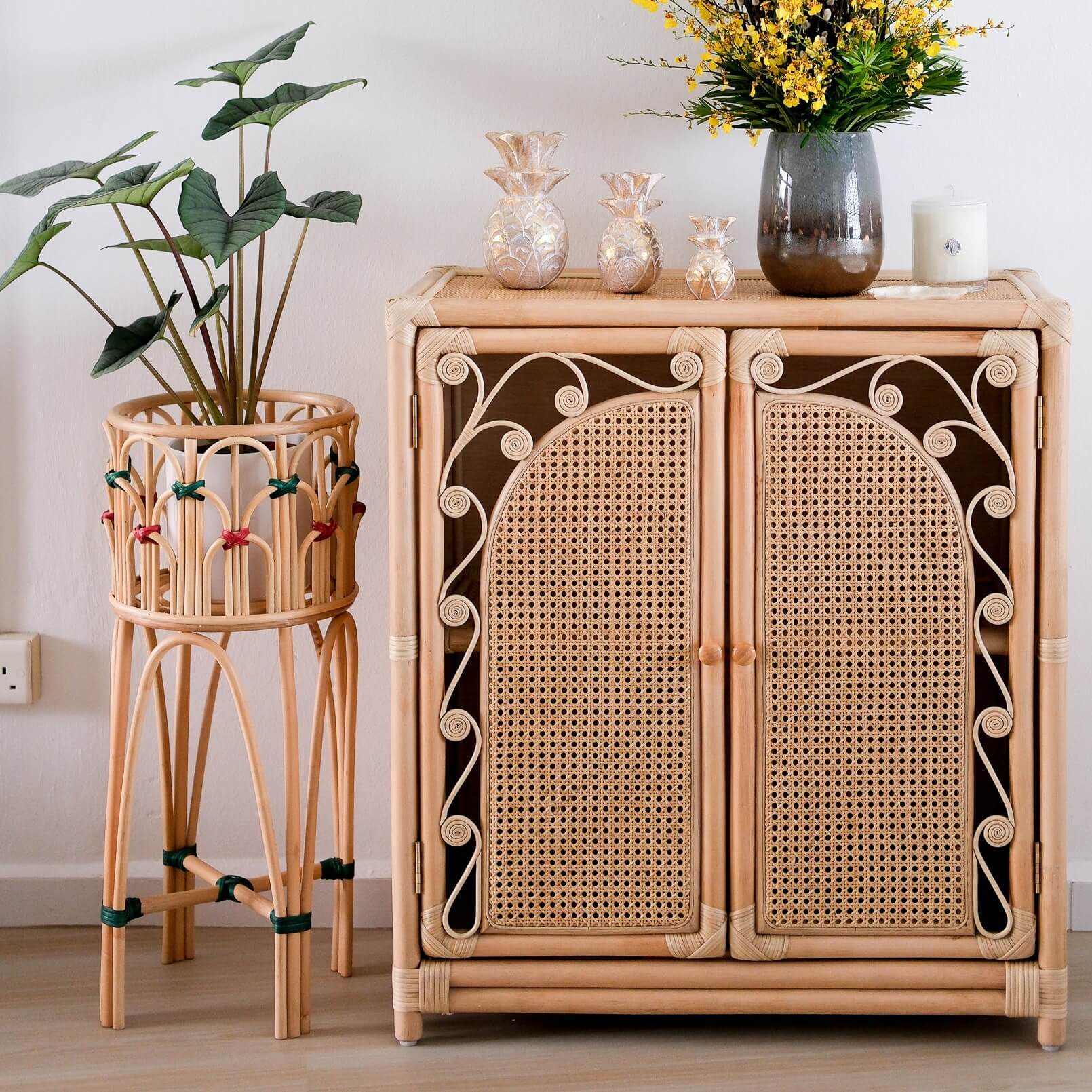 Iris Rattan Plant Stand | Wicker Plant Stand | Round Planter | MOMIJI