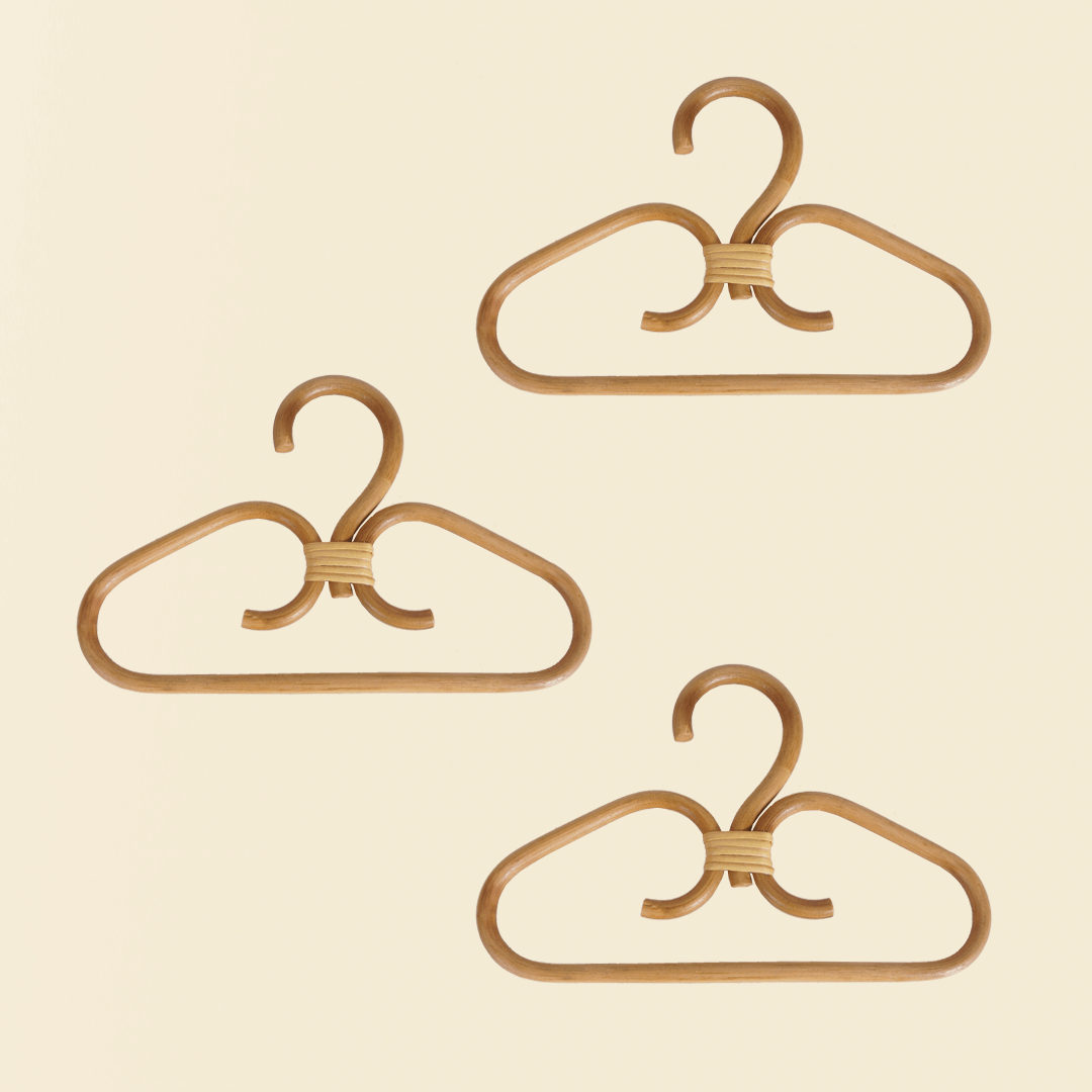 Detail design set of 3 Kids Rattan Hangers by MOMIJI