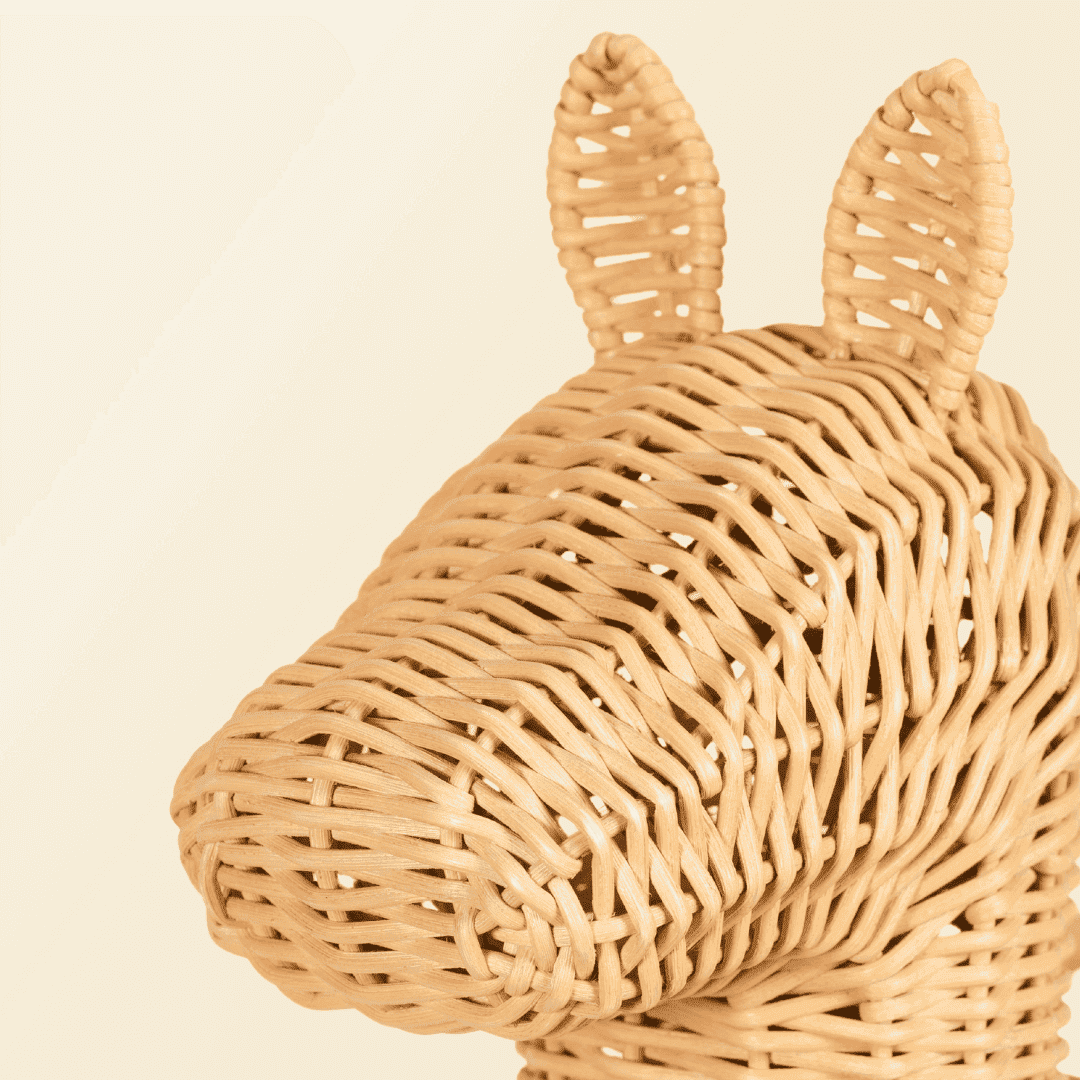 Close-up of the front llama head detail of the Llama Craft Trolley by MOMIJI.