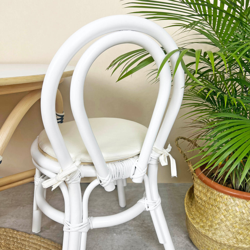 Aulia Kids Table (Medium) & Set of 2 Aulia Kids Chairs